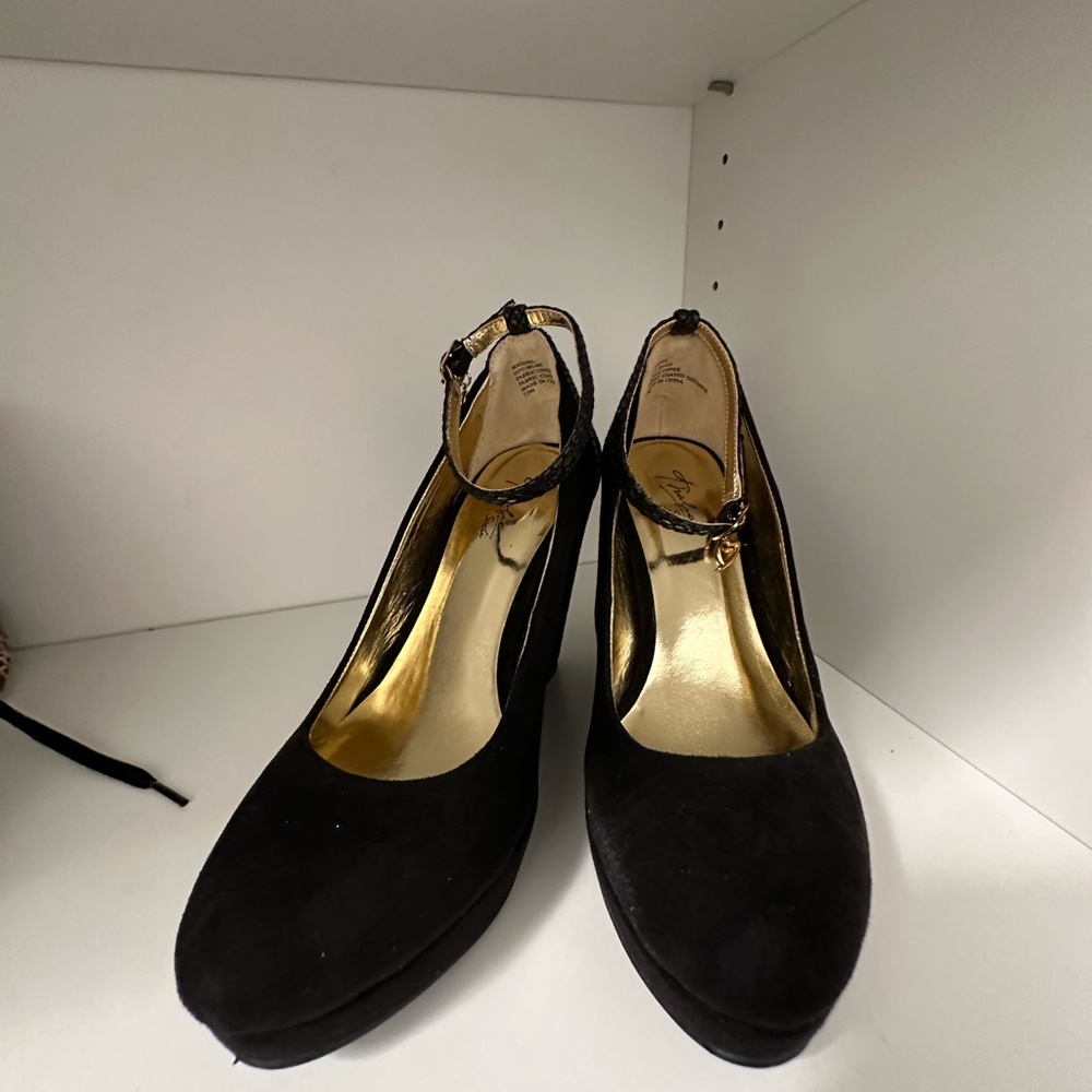 Black Wedge Heels with Ankle Strap - Picture 2 of 6